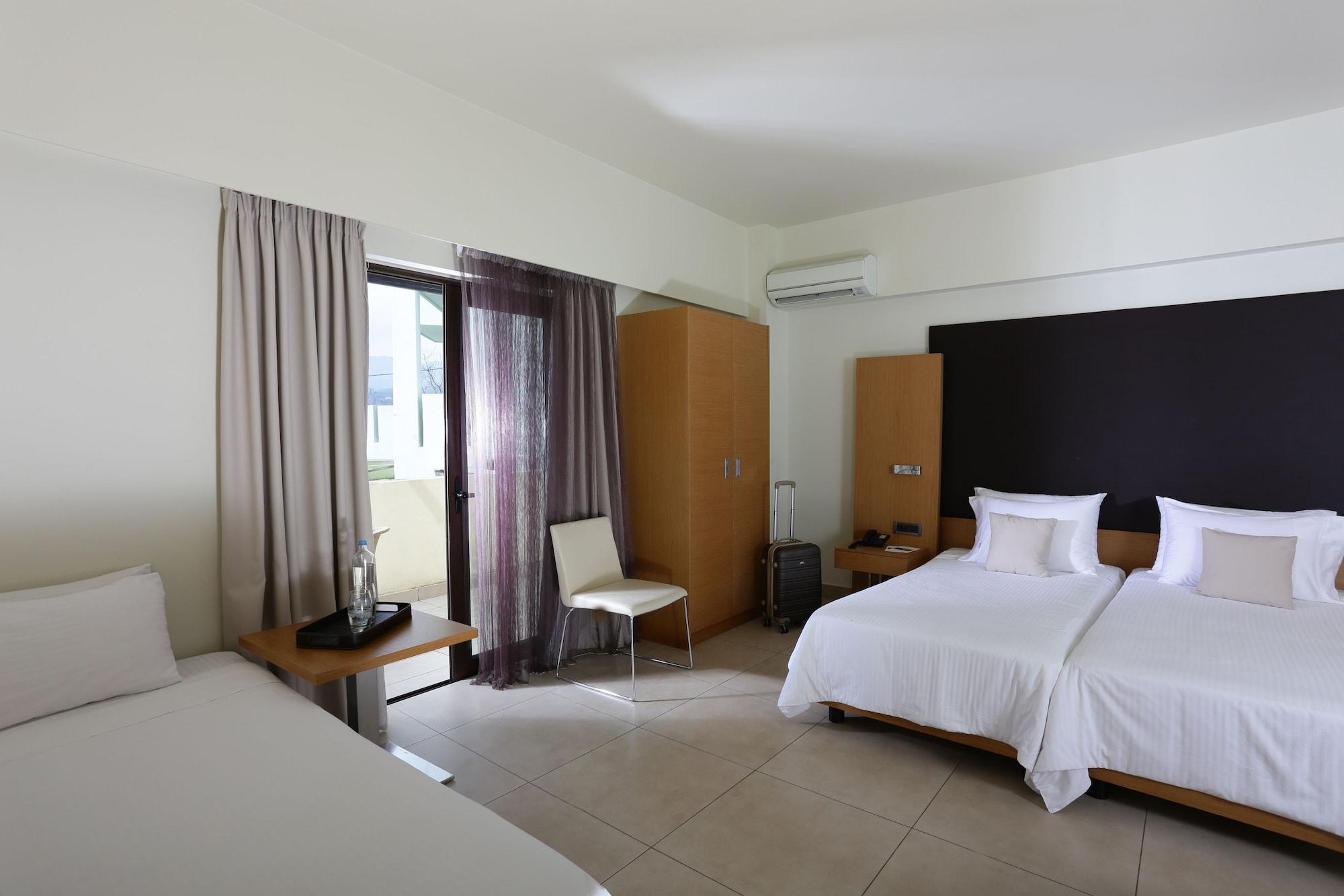 Elite Hotel 4*