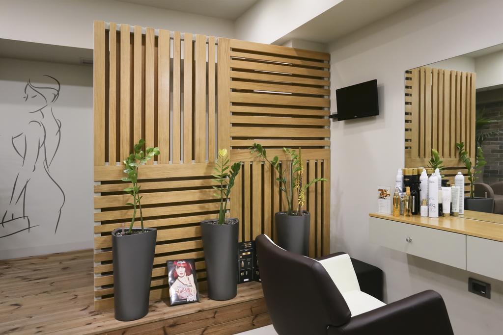 Elite Hotel 4*